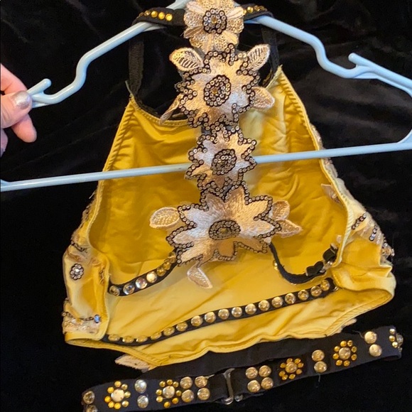 Solo Glamour Girls XLC Costume - Picture 2 of 11